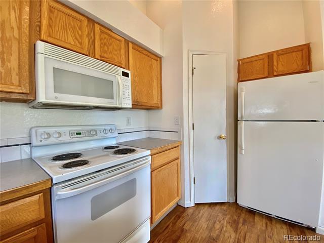 Building Photo - 950 52nd Ave Ct