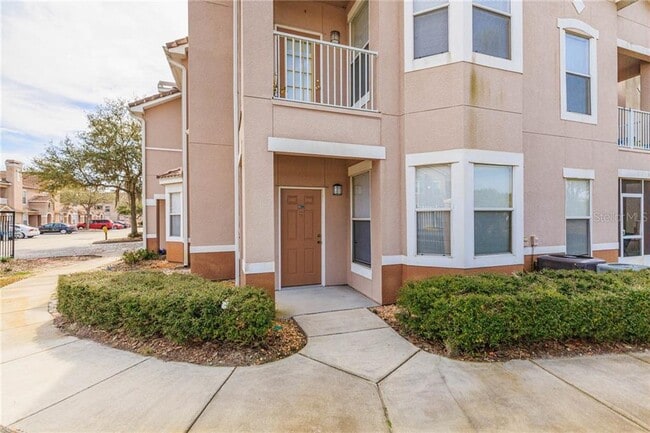 Building Photo - 17954 Villa Creek Dr