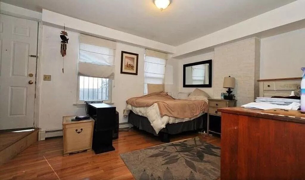 Building Photo - 33 Delle Ave