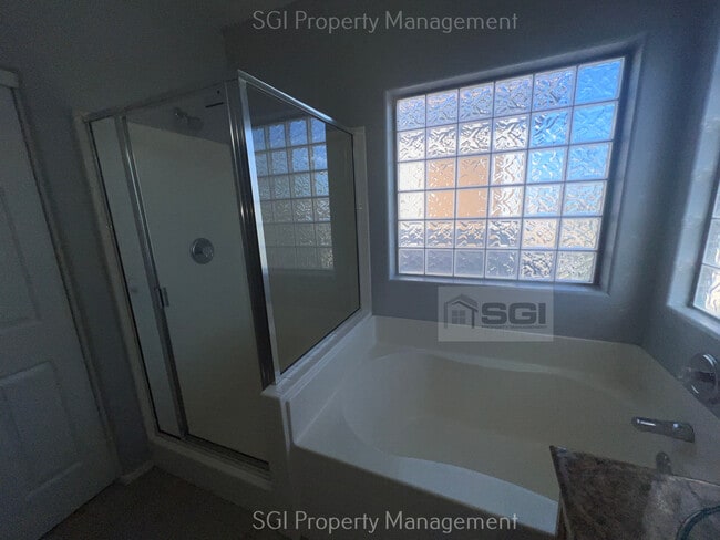 Building Photo - 5415 W Pecan Rd