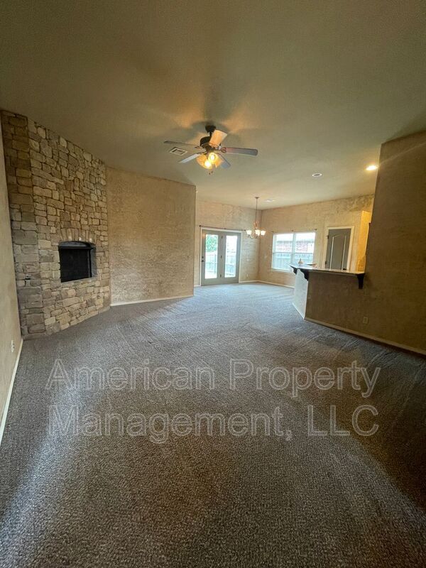 Building Photo - 15624 S Birch Ave