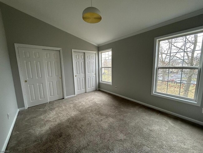 Building Photo - 450 Hartford Dr