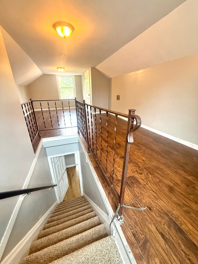 Building Photo - 1131 Wilmont Ct