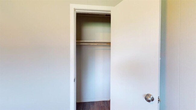 Building Photo - 16567 Farm to Market Rd 2154