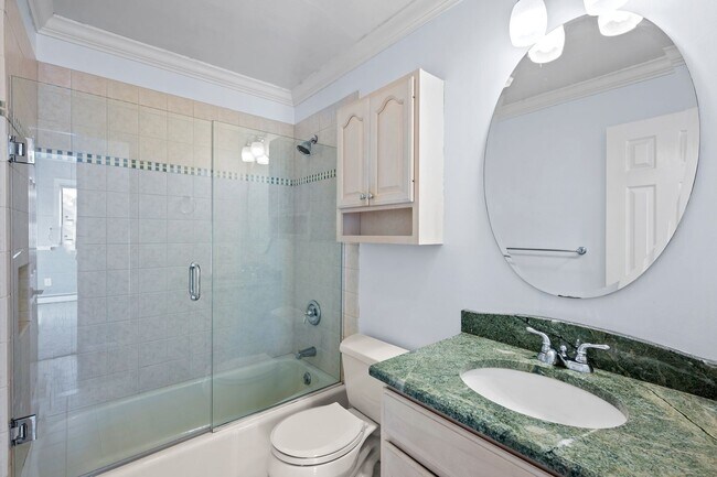 Building Photo - 4-bedroom 2.5-bath home in Cortlandt Manor