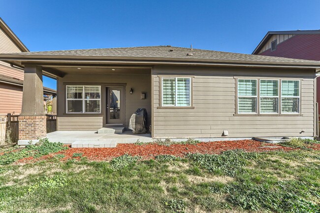 Building Photo - Beautiful Ranch Home- Main floor living- A...