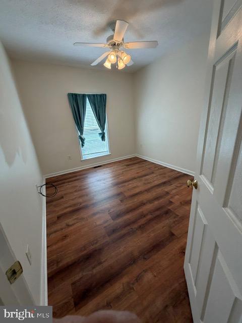 Building Photo - 211 Dogwood Ave