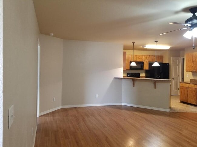 Building Photo - 2803 Conner Dr