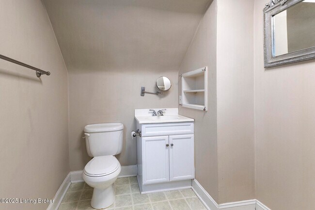 Building Photo - 3725 Warner Ave