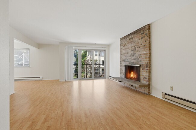 Interior Photo - Clayton Manor Apartments