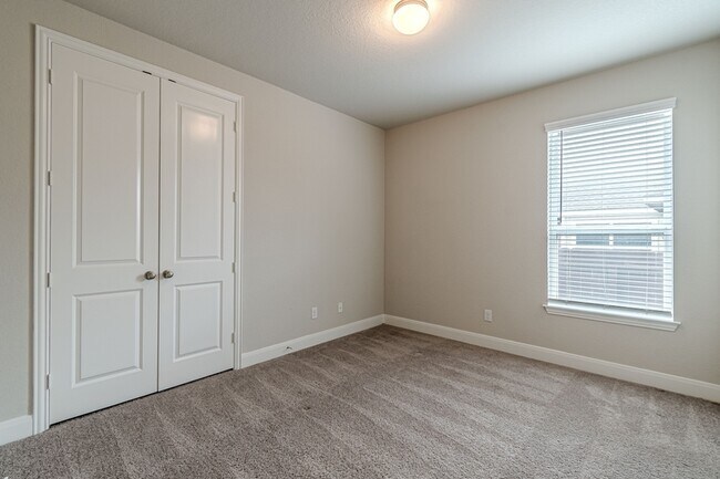 Building Photo - 32188 Cardamom Wy