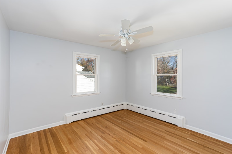 Building Photo - 272 Hunyadi Ave