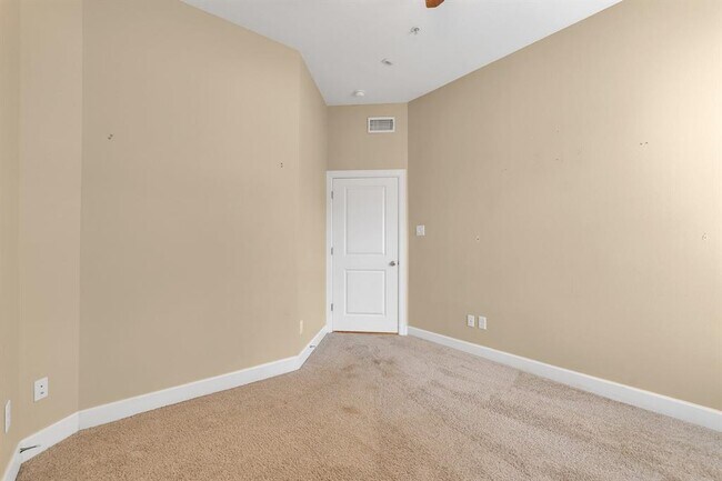 Building Photo - 17040 W Farm To Market 1097