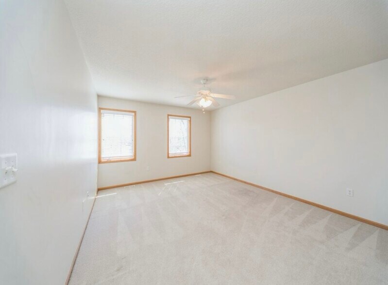 Building Photo - 2208 NW Ashton Ln