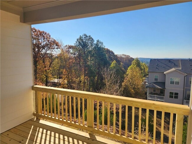 Building Photo - 404 Brodie Dr