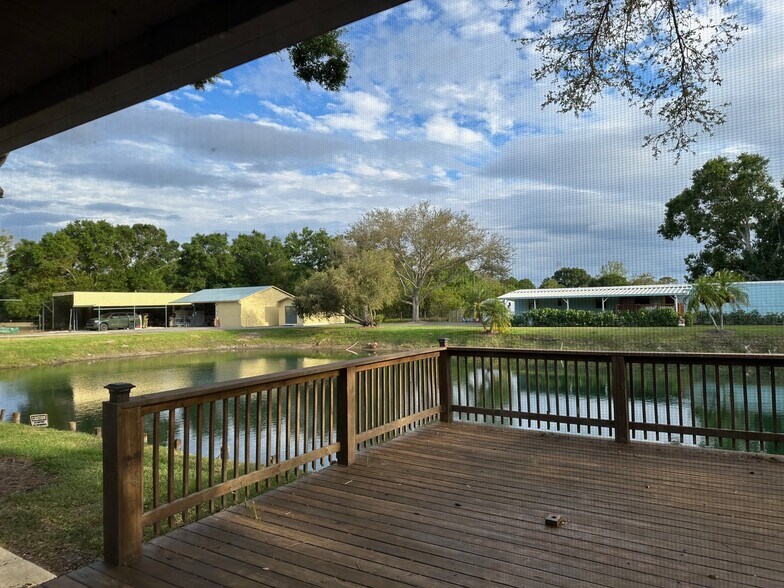 Building Photo - 4864 NW 27th St