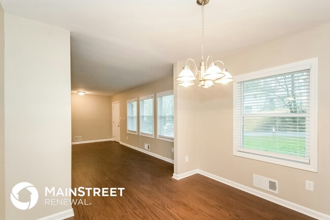 Building Photo - 261 Hermer Cir NW