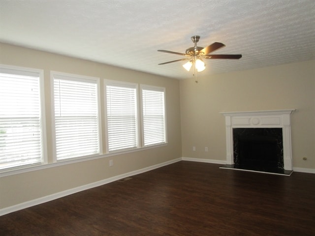 Building Photo - 1924 Pierce Way