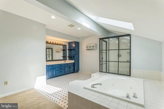 Building Photo - 13401 Silver Moon Way