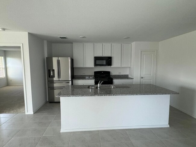 Building Photo - 2824 Eppright Dr