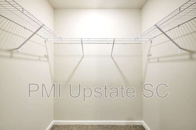 Building Photo - 103 Pendleton Place Way