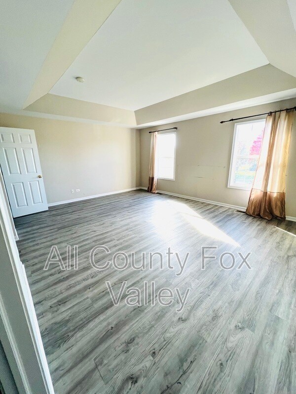 Building Photo - 1119 Loganbury Ct