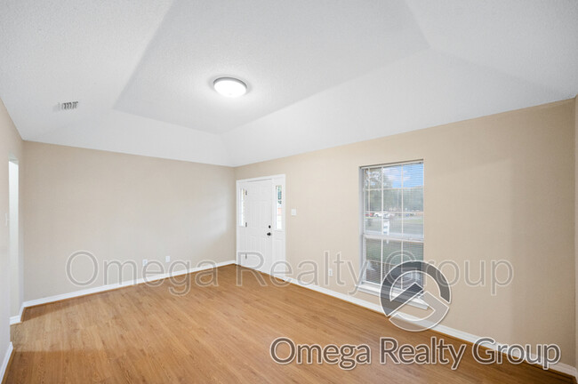 Building Photo - 6936 Magnolia Trace