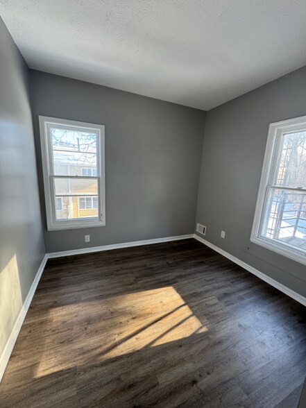 Building Photo - 47-49-49 Atkinson St