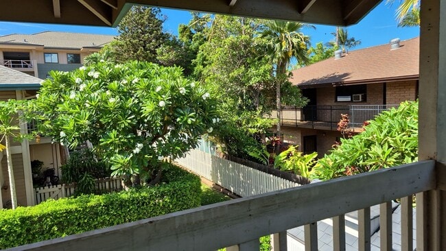 Building Photo - Avail. Now - Southpointe - 2 bed 1.5 bath partially furnished private upstairs unit with 2 parkin...