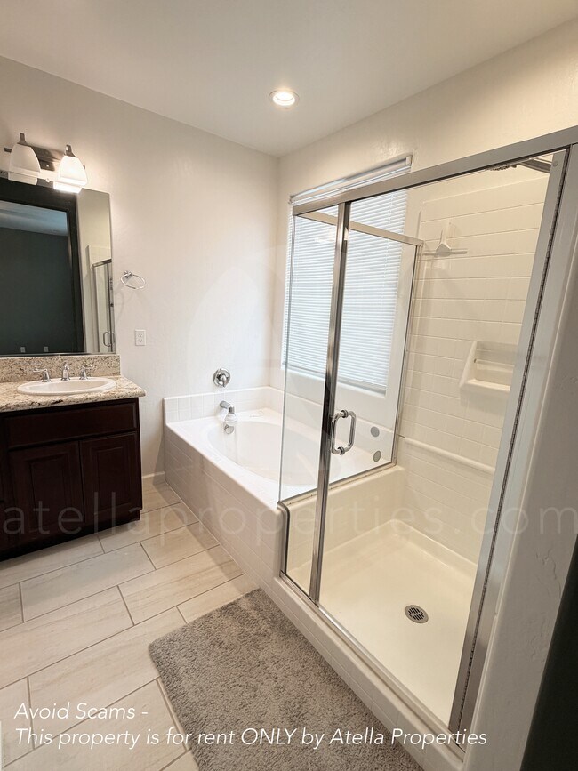 Building Photo - 654 Melbourne Way