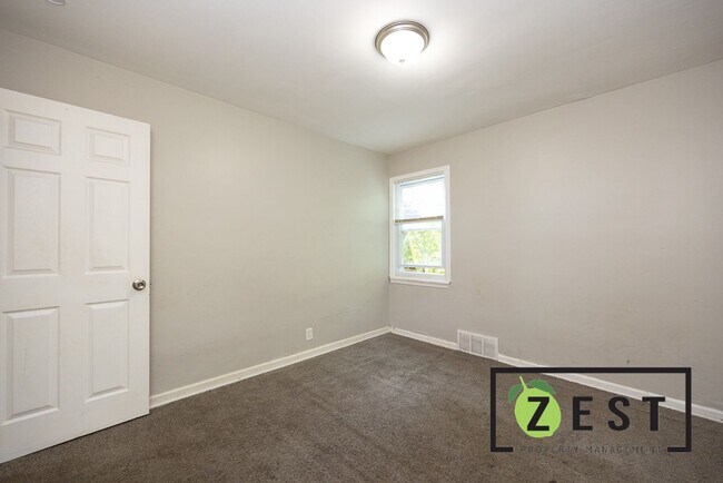Building Photo - Beautiful 3 Bedroom Home! OPEN HOUSE FRIDA...