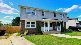 Building Photo - 35 Broezel Ave