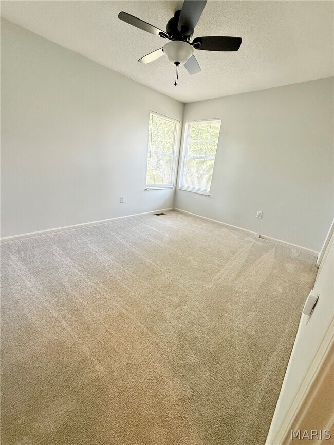 Building Photo - 3241 Tanglebrook Dr