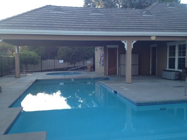 Building Photo - Fantastic Former Model Home in a 55+ El Dorado Hills Community!