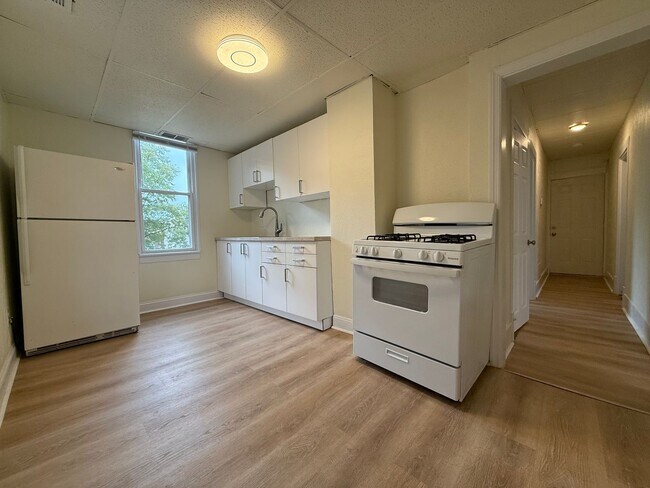 Primary Photo - Updated 2 Bedroom apartment