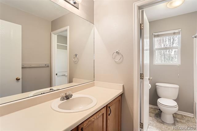 Building Photo - 4221 Beautiful Cir