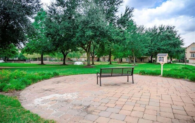 Building Photo - 9103 Harbor Hills Dr