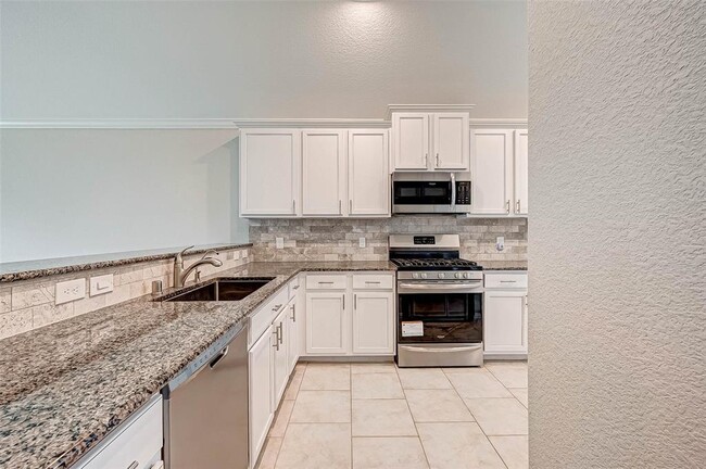 Building Photo - 15526 Atwood Bay Trl