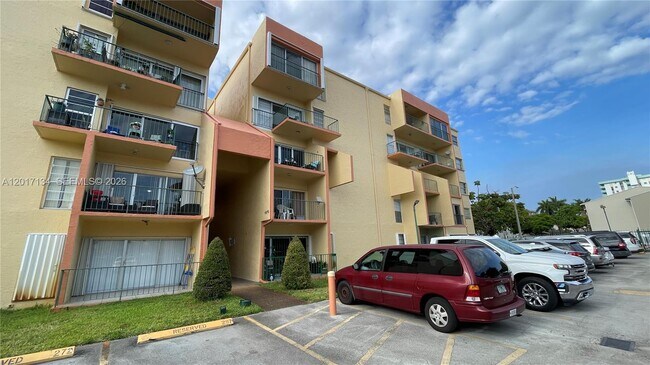 Building Photo - 1975 W 44th Pl