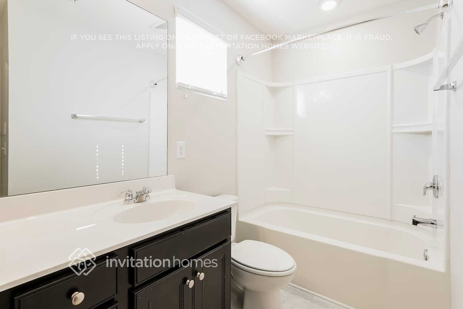 Building Photo - 826 Kennear Ln