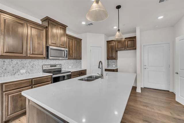 Building Photo - 7310 Concha Dr