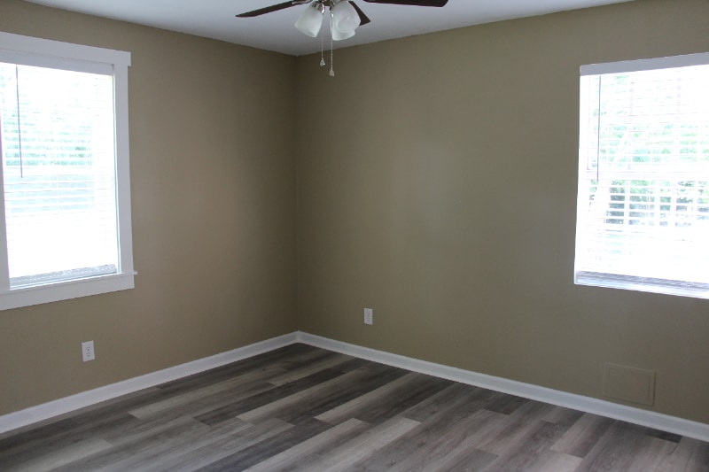 Building Photo - 697 Coventry Cir