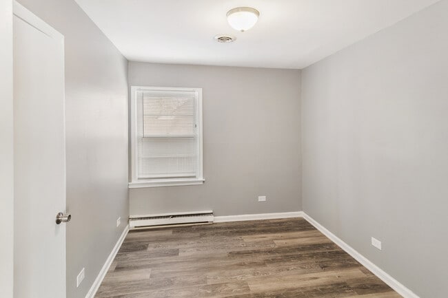 Building Photo - 17306 Holmes Ave