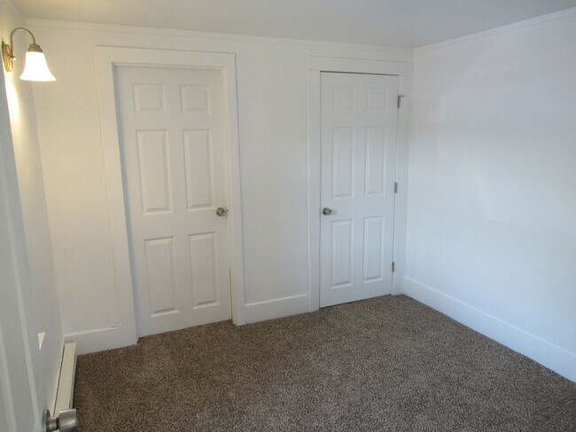 Building Photo - Large Two Bedroom House 1/2 off 1st rent