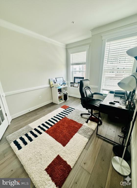 Building Photo - 3400 Landing Way