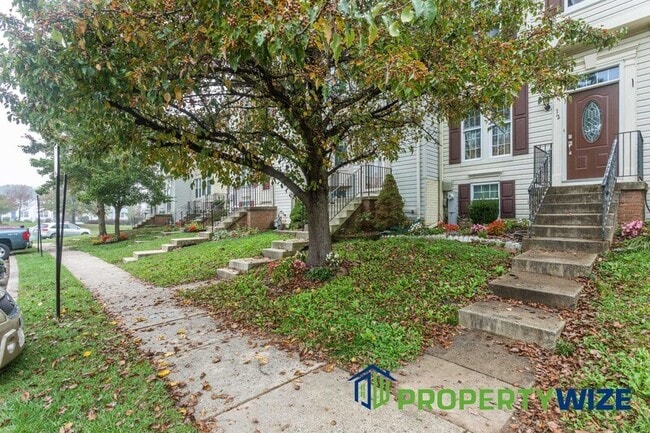 Building Photo - 10 Blackfoot Ct