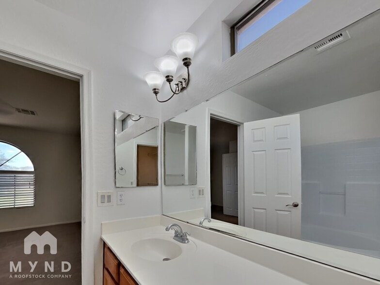 Building Photo - 1837 S 217th Ave