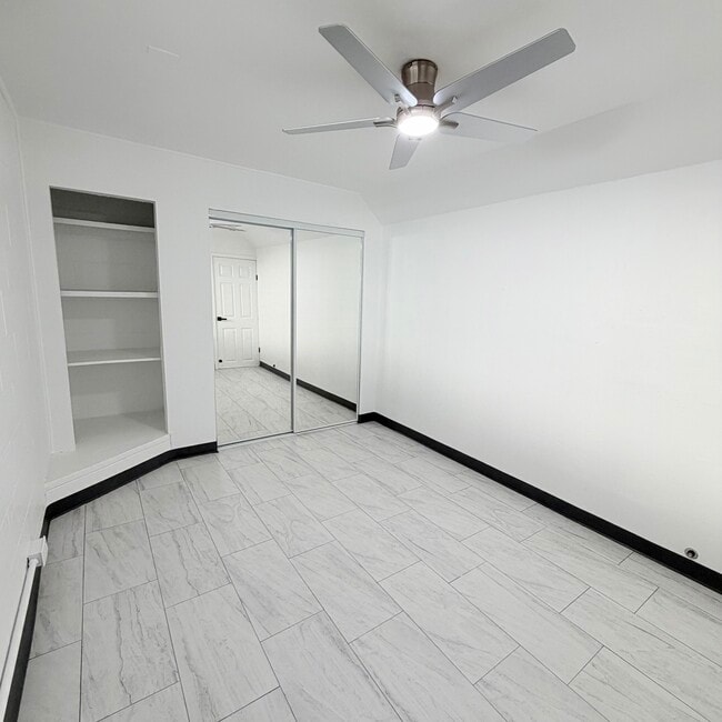 1st bedroom - 1739 Kamohoalii St