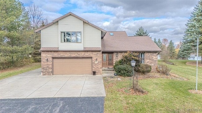 Building Photo - 6784 Bear Ridge Rd