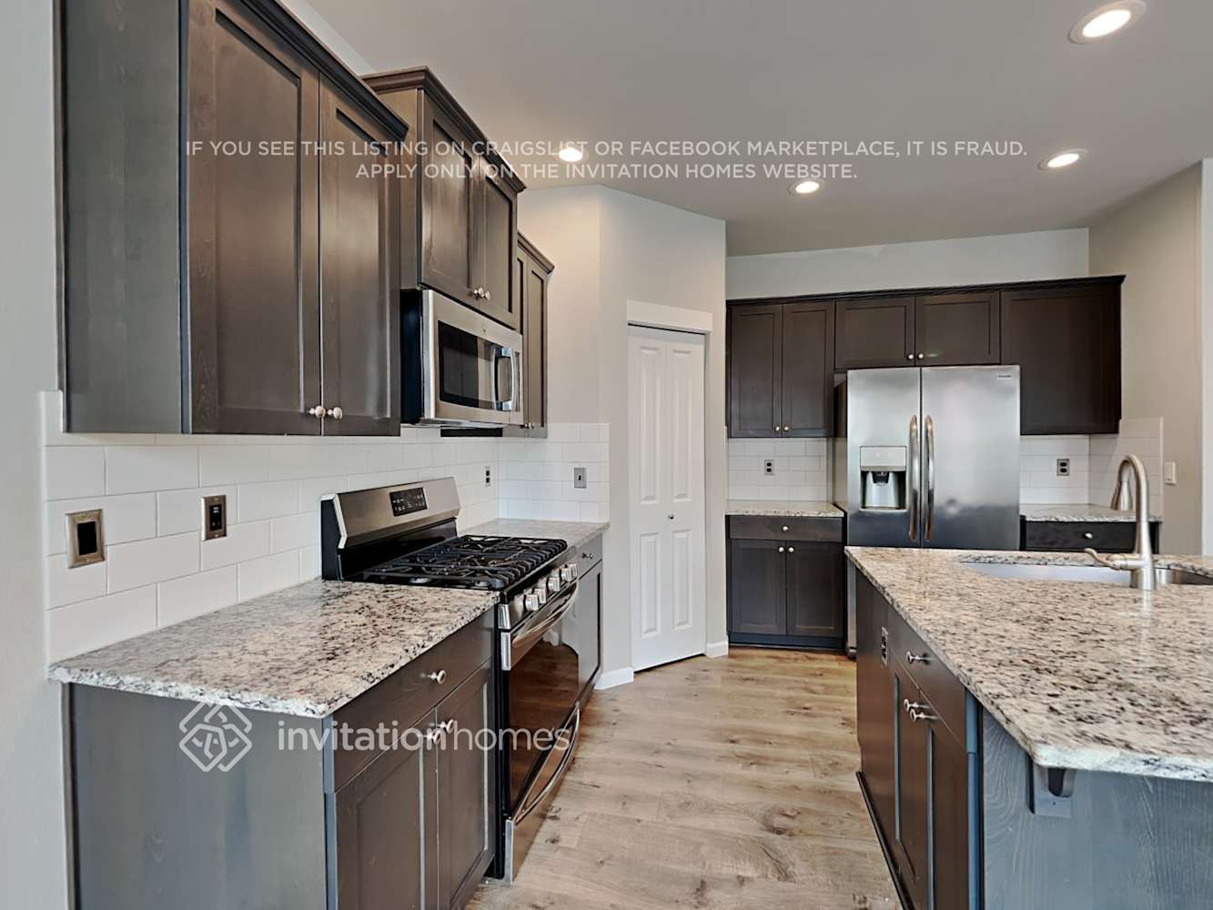 Building Photo - 12606 36th Place NE